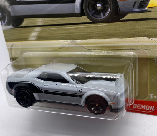 Hot Wheels 1/4 MILE DODGE CHALLENGER DEMON
