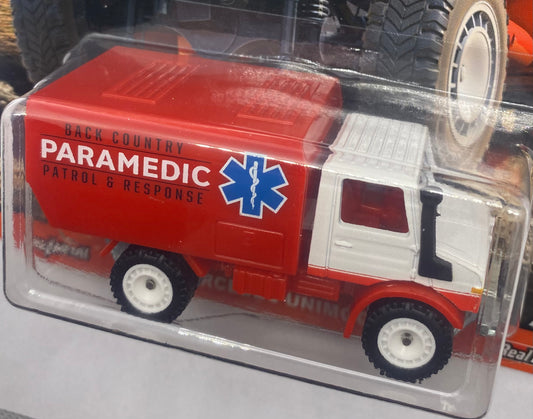 Mercedes-Benz Unimog Hot Wheels Premium WILD TERRAIN